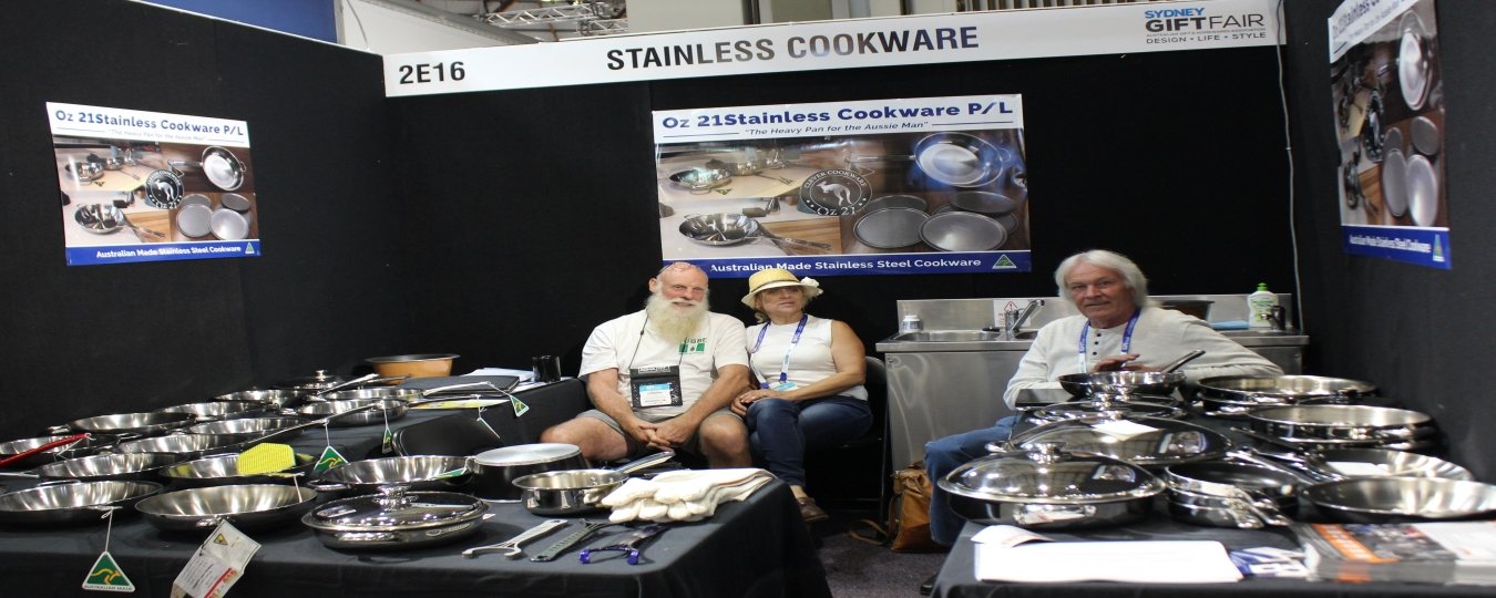 Stand Pic Stainless Cookware at the Gift Show
